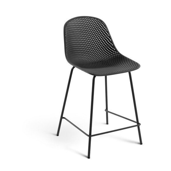 Tmavosivá kovovo-plastová záhradná barová stolička Quinby – Kave Home