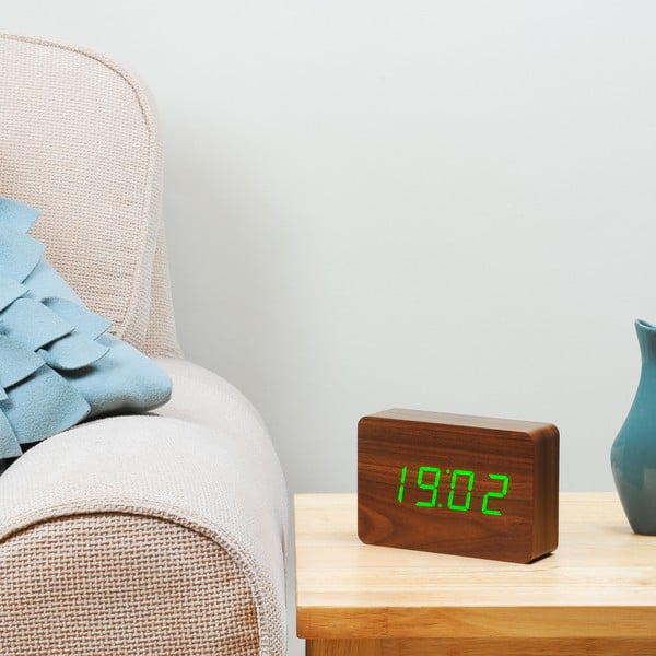 Tmavohnedý budík so zeleným LED displejom Gingko Brick Click Clock-image-2