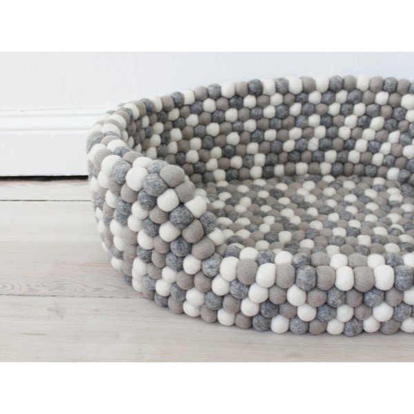 Svetlý sivo-biely guľôčkový vlnený pelech pre domáce zvieratá Wooldot Ball Pet Basket, 40 x 30 cm-image-1