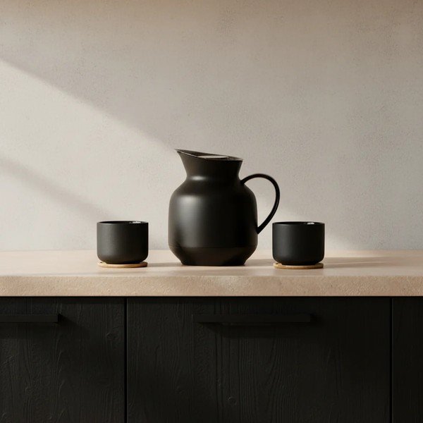 Čierna plastová termokanvica 1 l Amphora – Stelton-image-2