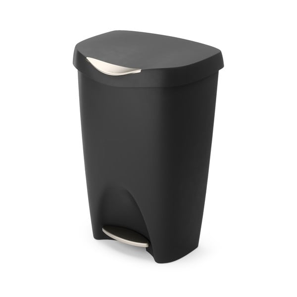 Čierny nášľapný plastový odpadkový kôš 50 l Brim – Umbra-image-4