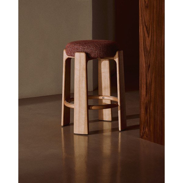 Barová stolička z jaseňového dreva v terakotovej farbe/v tmavo prírodnej farbe (výška sedadla 65 cm) Granite – Kave Home-image-1