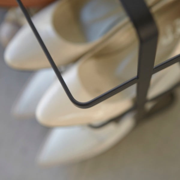 Čierny kovový stojan na topánky Tower Shoe Rack – YAMAZAKI-image-3