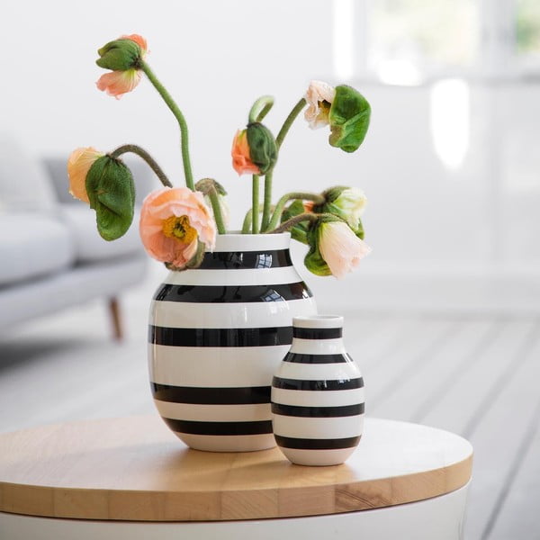 Čierno-biela kameninová váza Kähler Design Omaggio, výška 12,5 cm-image-1