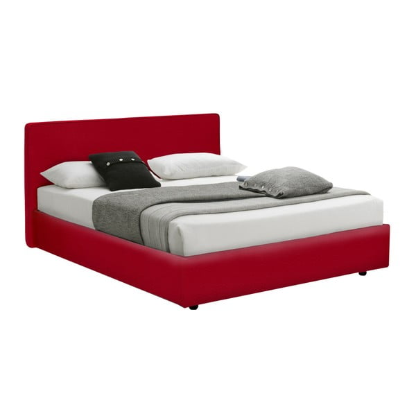 Červená dvojlôžková posteľ s úložným priestorom a poťahom z koženky 13Casa Ninfea, 160 x 190 cm