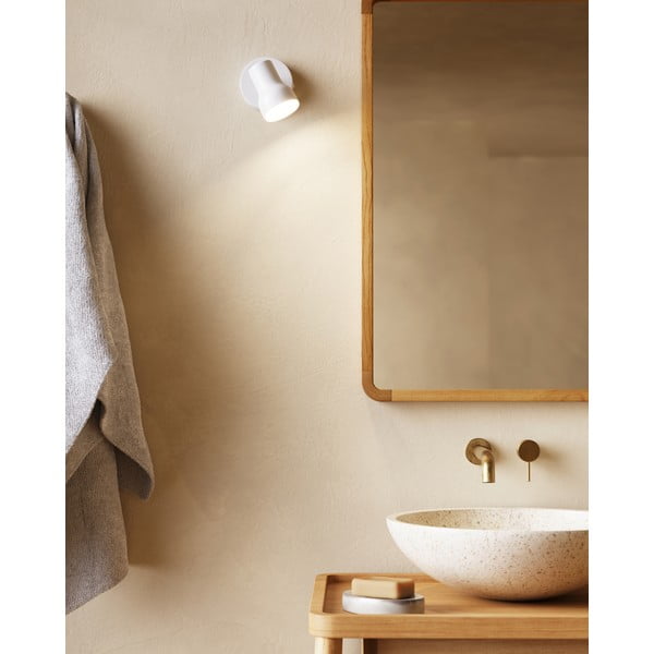 Nástenné zrkadlo s dreveným rámom 45x70 cm Shamel – Kave Home-image-2