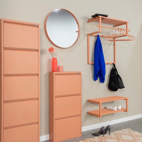 Kovový nástenný vešiak v lososovej farbe s poličkou 76 cm Rizzoli – Spinder Design-image-1