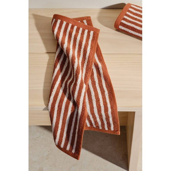 Koňakovohnedé/krémovobiele bavlnené uteráky v súprave 2 ks 30x50 cm Dixie – Jotex-image-1
