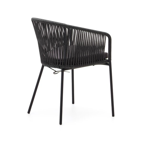 Čierna kovová/polstrovaná záhradná stolička Yanet – Kave Home-image-4