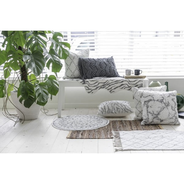 Bielo-sivý bavlnený dekoratívny vankúš Tiseco Home Studio Zebra, 45 x 45 cm-image-1