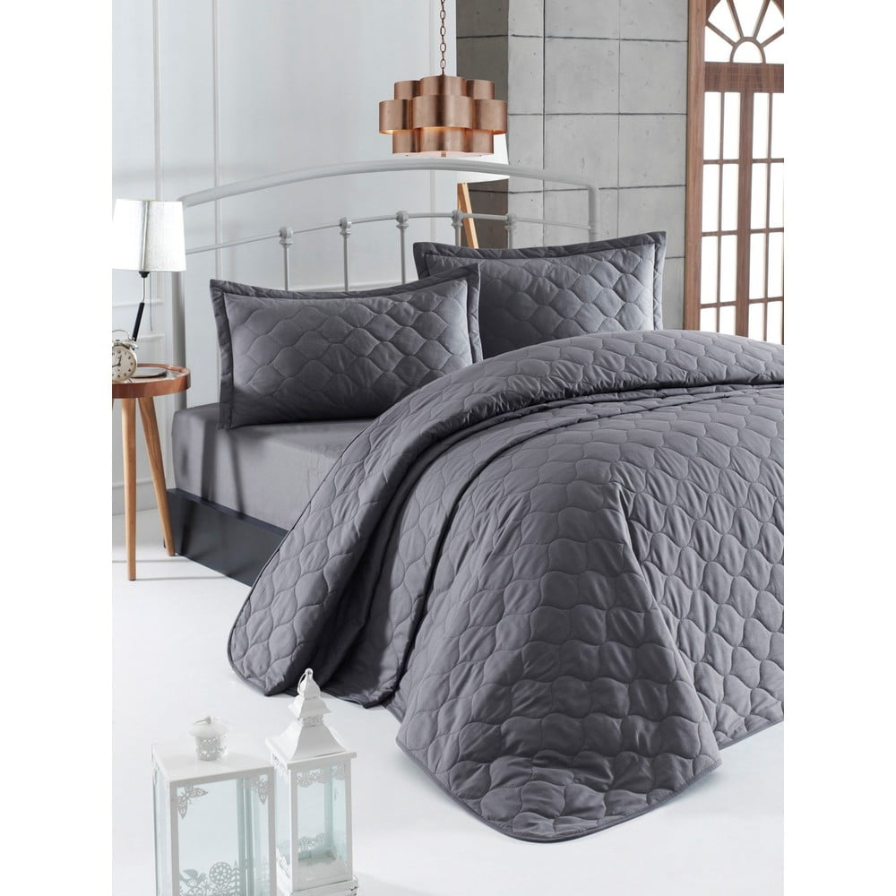 Tmavosivá prikrývka cez posteľ s 2 obliečkami na vankúš z ranforce bavlny EnLora Home Fresh, 225 x 240 cm