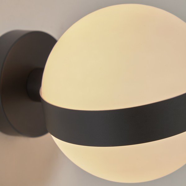 Čierne nástenné svietidlo ø 15 cm Anasol - Kave Home-image-2