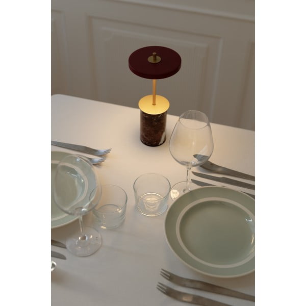 Červená mramorová LED stolová lampa so stmievačom s kovovým tienidlom (výška  25,5 cm) Asteria Move Mini – UMAGE-image-3