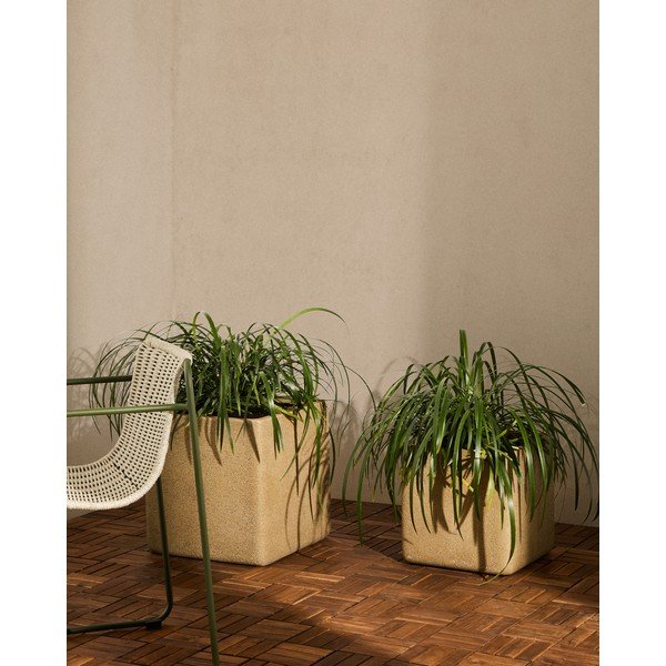 Obaly na kvetináče v súprave 2 ks z umelého kameňa Minoa – Kave Home-image-1