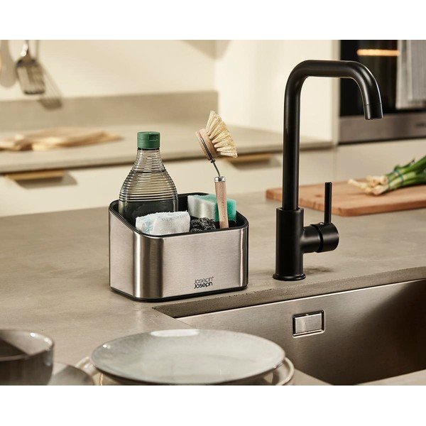 Kovový stojan na umývacie prostriedky v lesklej striebornej farbe Surface – Joseph Joseph-image-1