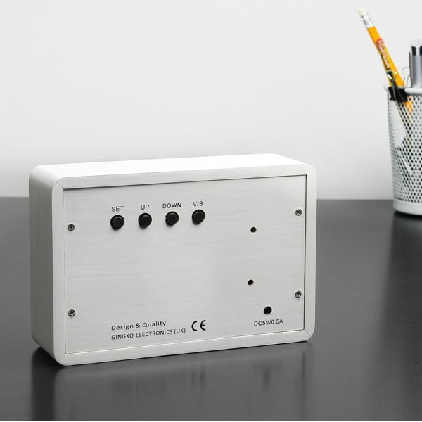 Biely budík s bielym LED displejom Gingko Brick Click Clock-image-1