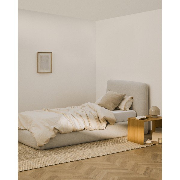 Béžová čalúnená jednolôžková posteľ bez roštu 90x200 cm Martina – Kave Home-image-1