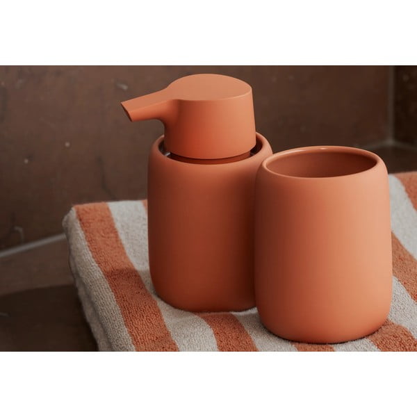 Oranžová/béžová froté osuška z Bio bavlny 70x140 cm Arto – Blomus-image-4