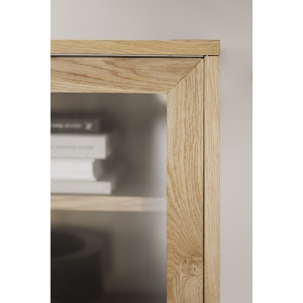 Vitrína v dekore duba s posuvnými dverami v prírodnej farbe 170x75 cm Hazelton – Rowico-image-1