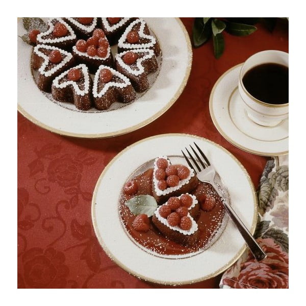 Forma na 6 mini báboviek v tvare srdca v medenej farbe Nordic Ware Valentine, 500 ml-image-1