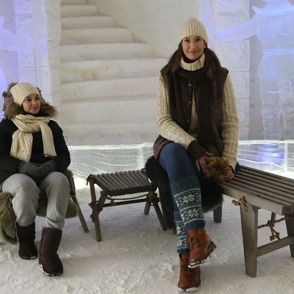 Stolička Lilli, čierna borovica-image-1
