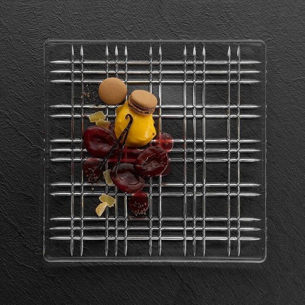 Štvorcový tanier z krištáľového skla Nachtmann Square Plate, 28 × 28 cm-image-1