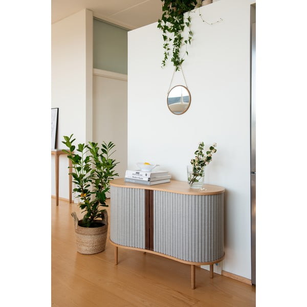 Nízka komoda v dekore duba v sivo-prírodnej farbe s posuvnými dverami 100x67 cm Audacious – UMAGE-image-1