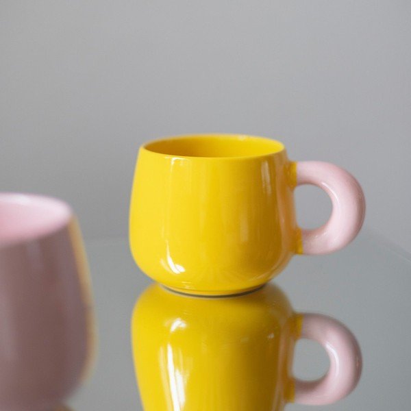 Žltý hrnček z kostného porcelánu 470 ml Coco – ONA-image-2