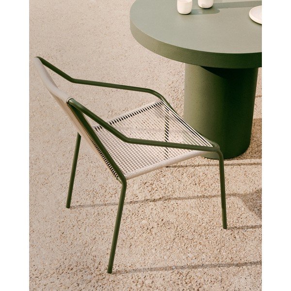 Betónový okrúhly záhradný jedálenský stôl ø 90 cm Aiguablava – Kave Home-image-2