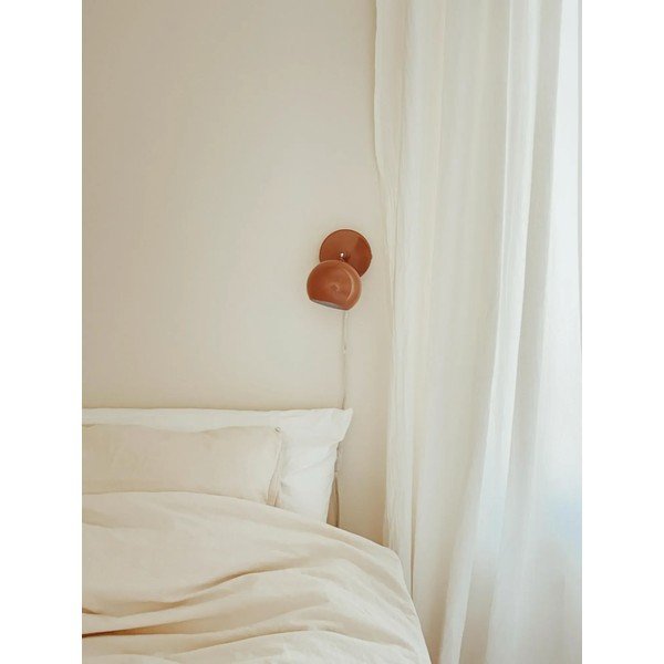 Hnedé nástenné svietidlo do zásuvky Pop – Markslöjd-image-1