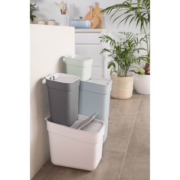 Tmavosivý odpadkový kôš na triedený odpad z recyklovaného plastu 30 l Ready To Collect – Curver-image-3