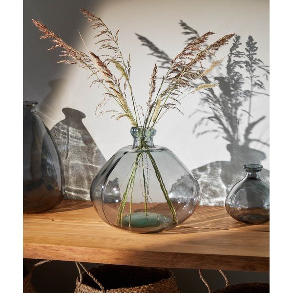 Modrá váza z recyklovaného skla (výška  33 cm) Brenna – Kave Home-image-1