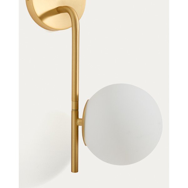 Biele/v zlatej farbe nástenné svietidlo Brisia – Kave Home-image-4