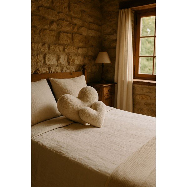 Dekoračný vankúš 38x33 cm Teddy Kalp – Mioli Decor-image-4