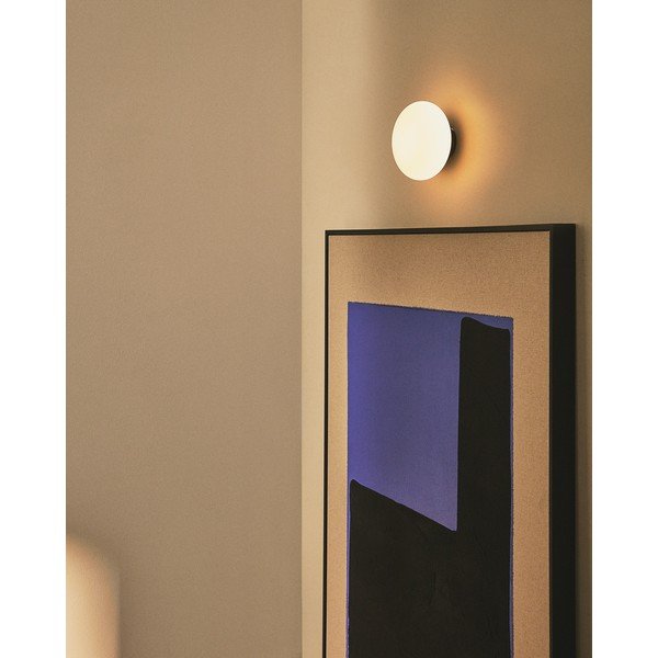 Biele/čierne nástenné svietidlo ø 15 cm Bamila – Kave Home-image-1