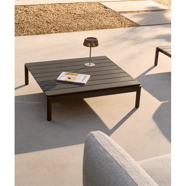 Kovový Záhradný konferenčný stolík 89x91 cm Sorells – Kave Home-image-1