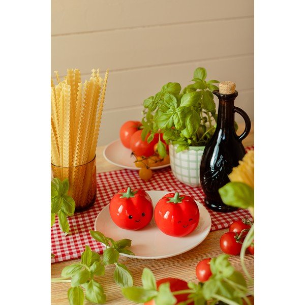 Soľnička a korenička Tomato – Sass & Belle-image-1