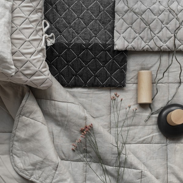 Čierna čalúnená jednolôžková posteľ s roštom 90x200 cm Sleepy Luna – Miuform-image-2