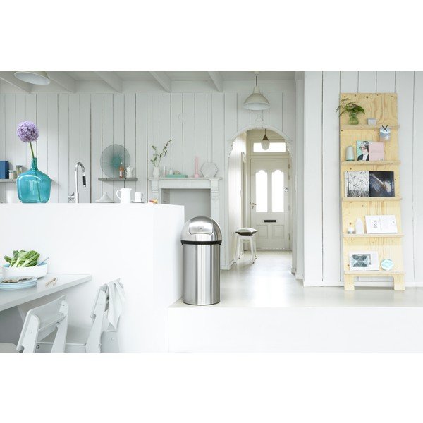 Oceľový odpadkový kôš v matne striebornej farbe 60 l Push Bin – Brabantia-image-1