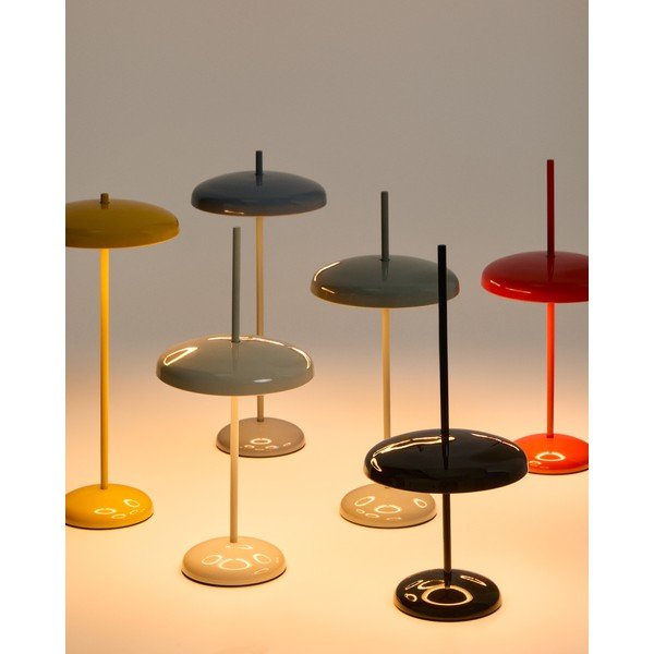 Modrá LED stolová lampa so stmievačom s kovovým tienidlom (výška  35 cm) Porte – Kave Home-image-2