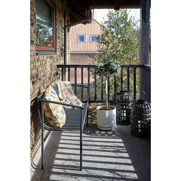 Čierna kovová záhradná lavica Villa – Hübsch-image-2