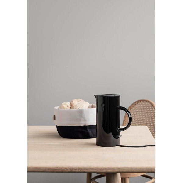 Čierna plastová rýchlovarná kanvica 500 ml EM77 – Stelton-image-1