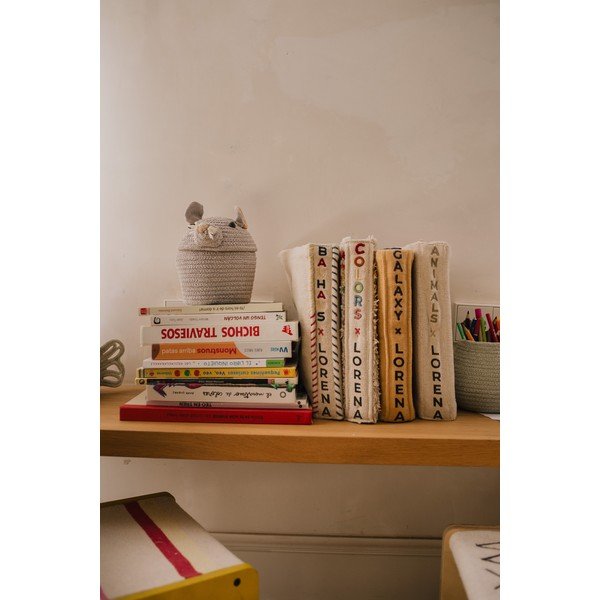 Sivý látkový detský kôš na hračky ø 15x15 cm Mini Renata the Rat – Lorena Canals-image-2