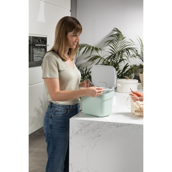 Svetlozelená nádoba na kompostovateľný odpad 5 l Ready To Collect – Curver-image-1