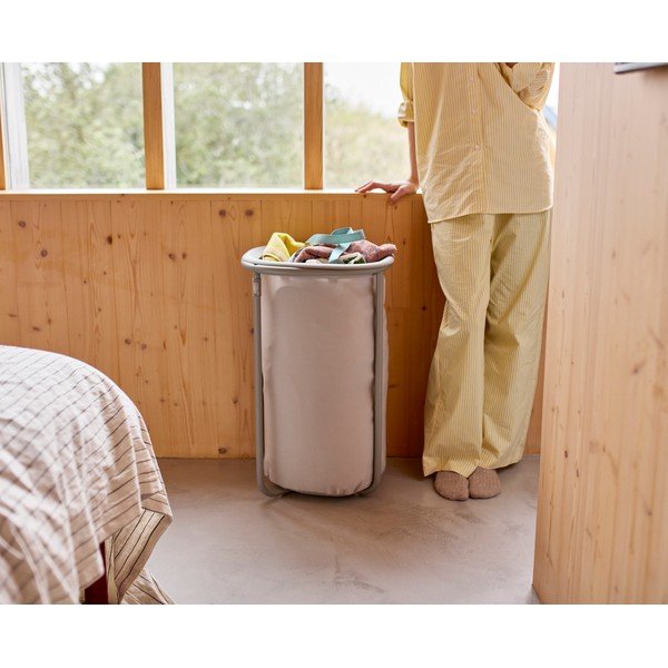 Svetlosivý látkový kôš na bielizeň 50 l Duo – Joseph Joseph-image-2