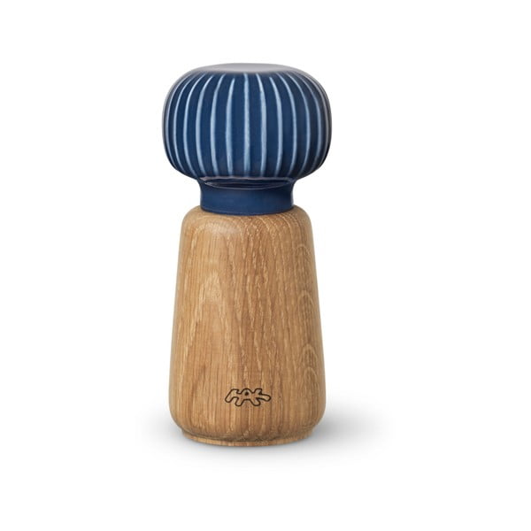 Mlynček z dubového dreva na korenie s tmavomodrým detailom z porcelánu Kähler Design Hammershoi, výška 13 cm