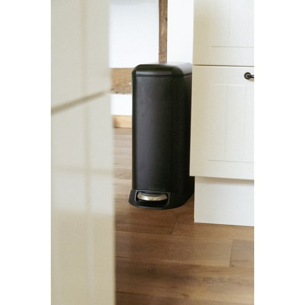 Matne čierny pedálový oceľový odpadkový kôš 20 l Design – Wenko-image-1