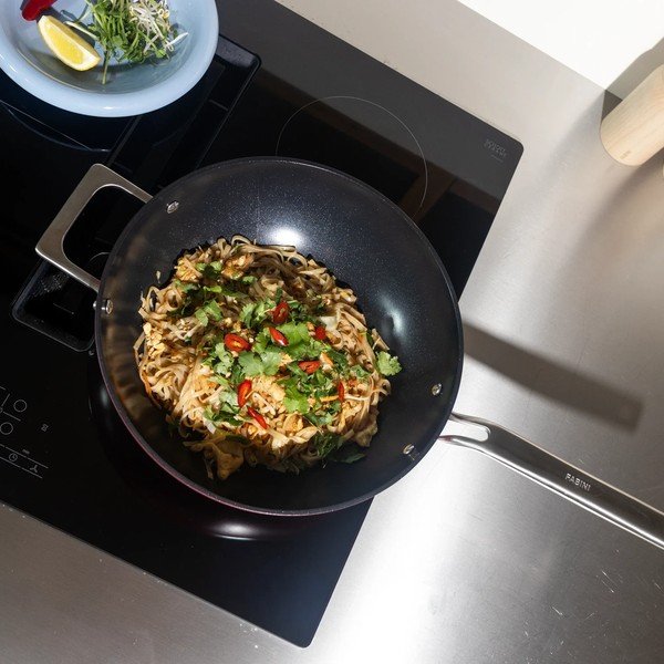 Wok panvica s keramickým povrchom ø 28 cm Meda 4.0 – FABINI-image-1