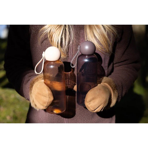 Hnedá cestovná fľaša z recyklovaného plastu 650 ml Tom – Sagaform-image-3
