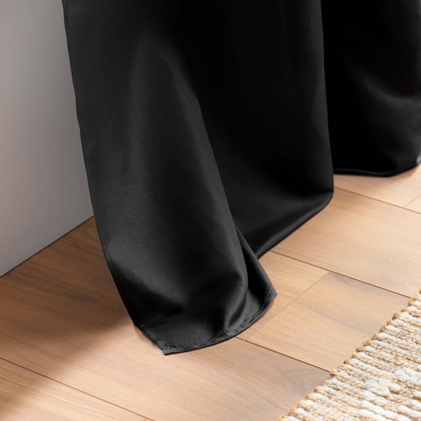 Čierny záves z mikrovlákna 140x280 cm Absolu – douceur d'intérieur-image-4